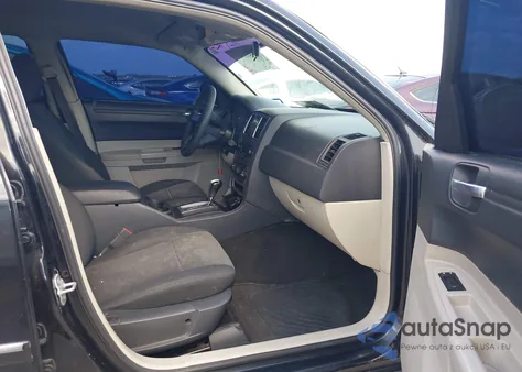 2007 Chrysler 300 from USA, damaged, VIN 2C3LA43R57H875094